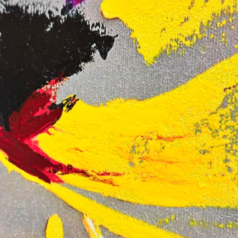 Çiçekteki Kelebek Soyut Dokulu Yağlıboya Tablo