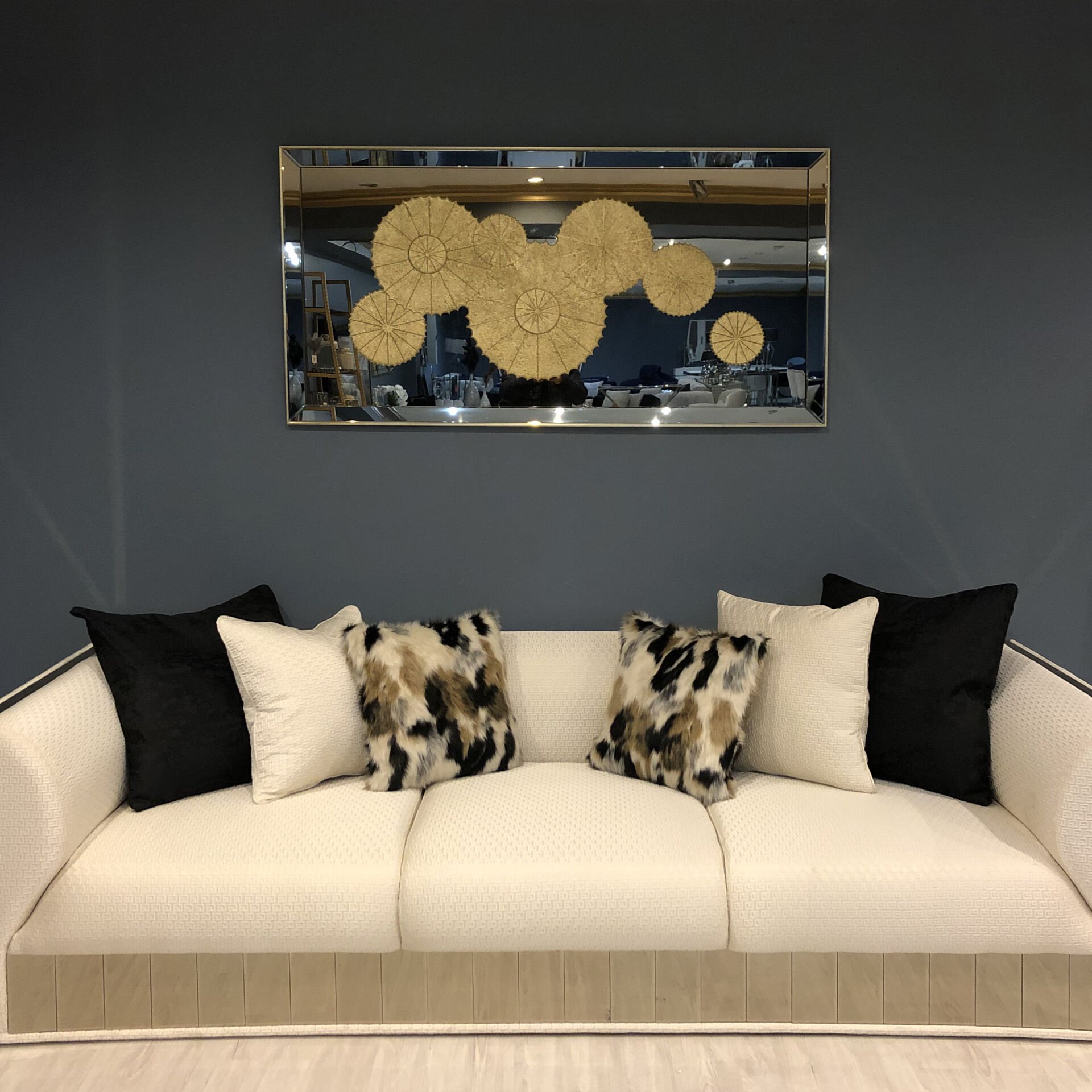 Almira Flowers Dekoratif Aynalı Tablo 80x155 cm - Altın